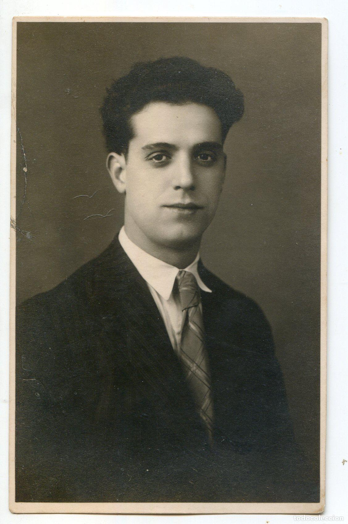 Fotograf&iacute;a antigua: Retrato de caballero espa&ntilde;ol, postal fotogr&aacute;fica G. B. Arzeno, La Spezia, con dedicatoria 1933