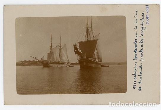 Fotograf&iacute;a antigua: SANTANDER. CANTABRIA. DOS PATACHES FRENTE A LA MAGDALENA. 1908. ORIGINAL