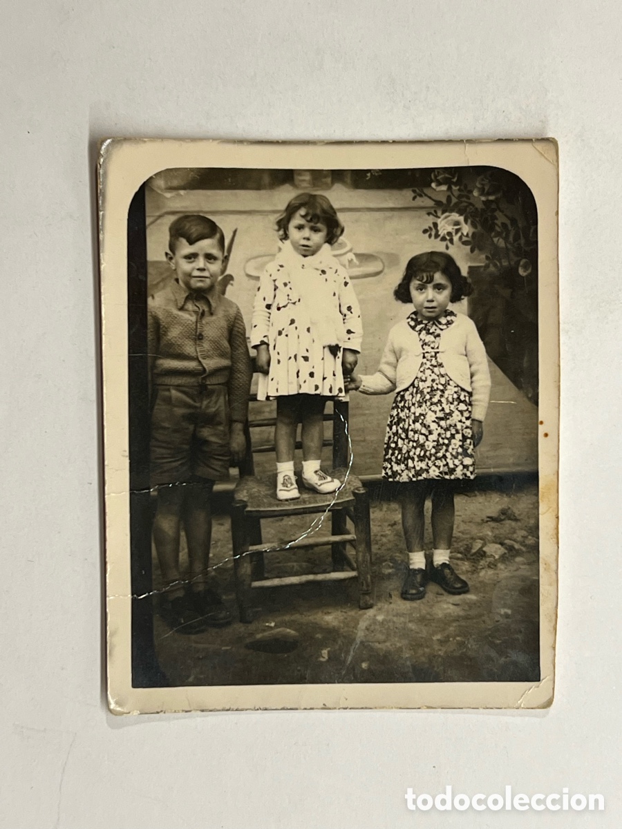 Fotograf&iacute;a antigua: MINUTEROS.. Fot&oacute;grafos de calle.. Los Ni&ntilde;os de casa.. Postguerra ciivil espa&ntilde;ola.. (h.1945?)
