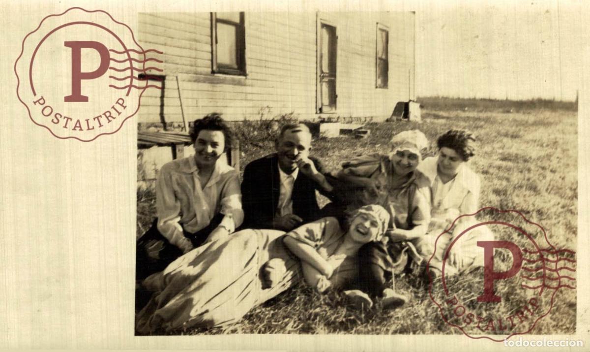 Fotograf&iacute;a antigua: CANADA. Family, Rural Life in Canada &ndash; Real Photo Postcard c.1920s. RPPC. FOTOPOSTAL FAMILIA