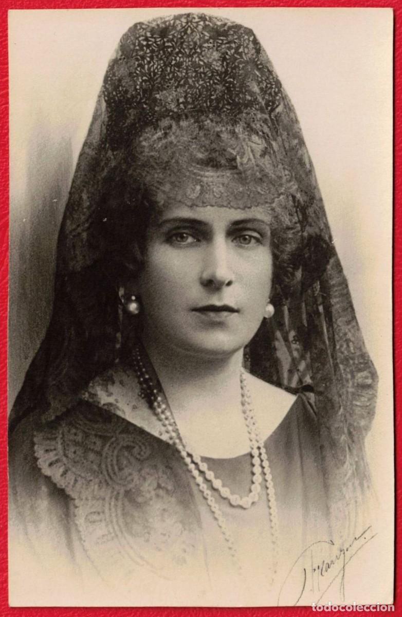 Fotograf&iacute;a antigua: S.M. Reina Victoria Eugenia Julia Ena de Battenberg con mantilla espa&ntilde;ola - Verones - Alfonso XIII