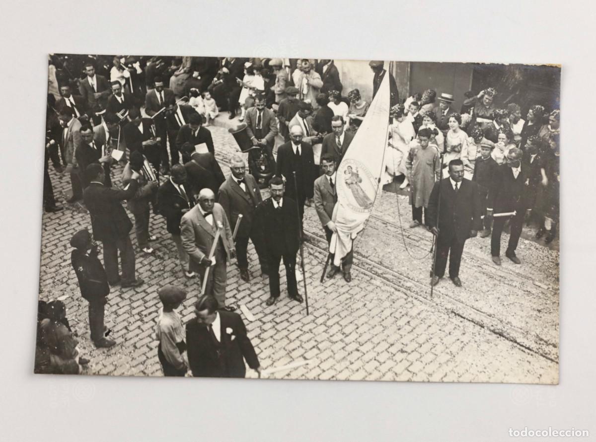 Fotograf&iacute;a antigua: Sant Andreu de Palomar, 1920's. Desfile por identificar