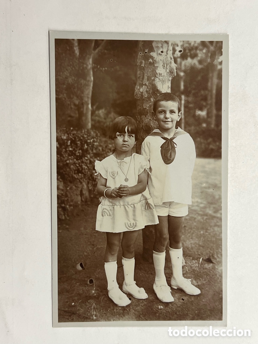 Fotograf&iacute;a antigua: BARCELONA. Fotograf&iacute;a del ni&ntilde;o Guillermo y Mar&iacute;a Gibert y Salussi&hellip; (a.1920) Med&iacute;das: 14 x 9 cm
