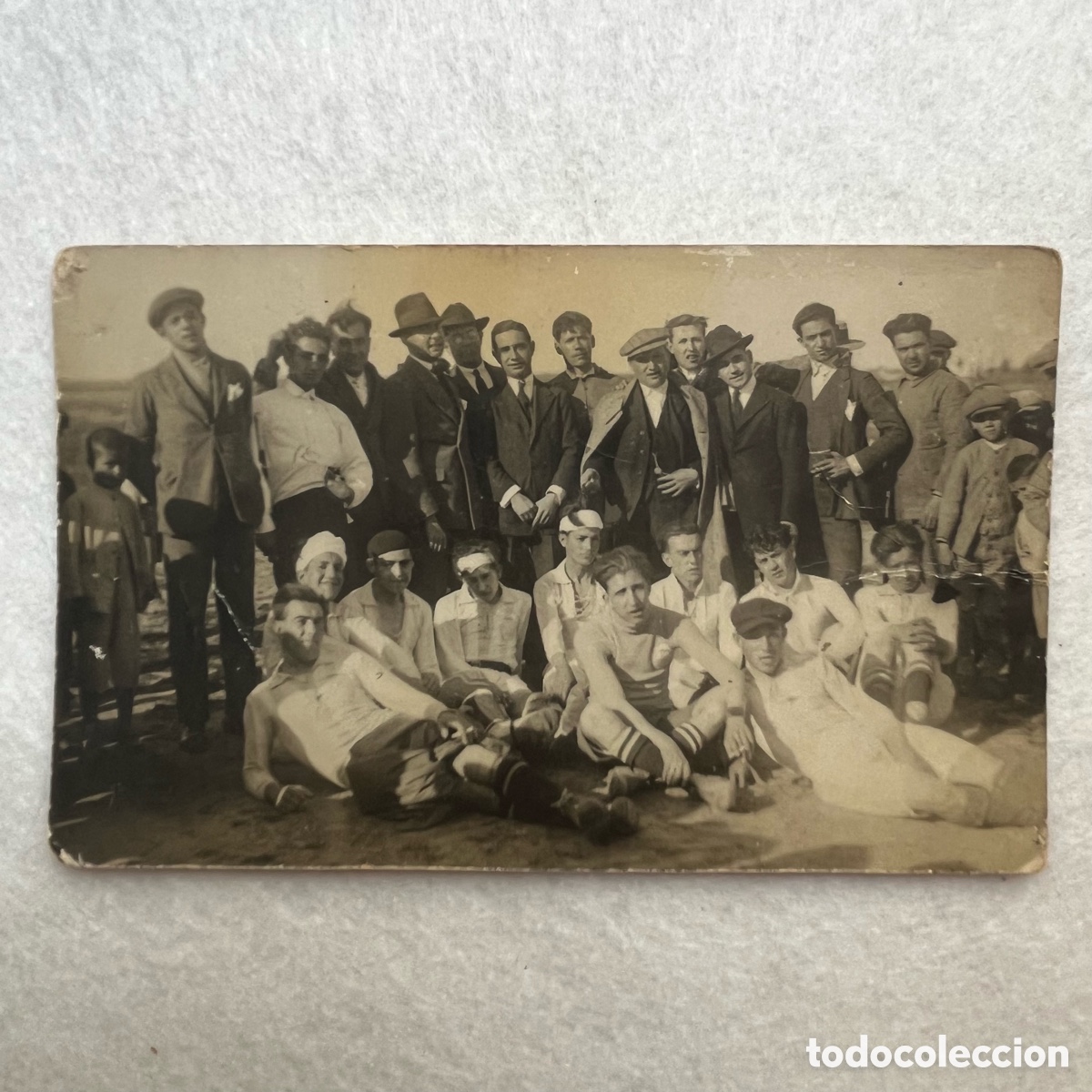 Fotograf&iacute;a antigua: F&Uacute;TBOL - ANTIGUA FOTOGRAF&Iacute;A FUTBOLISTAS / EQUIPO A IDENTIFICAR