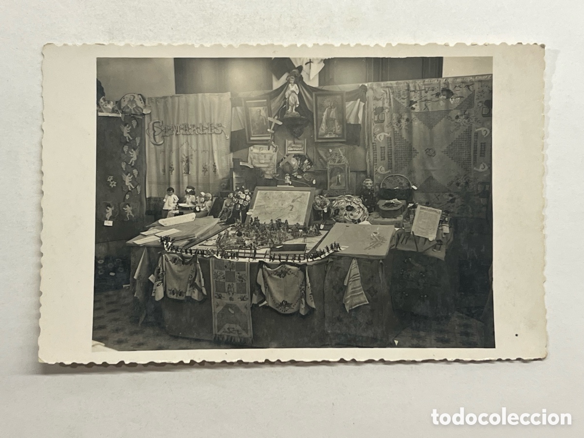 Fotograf&iacute;a antigua: CAMARLES (Tarragona) Fotograf&iacute;a talleres de la Falange y la JONS. Exposici&oacute;n de labores.. VALLVE