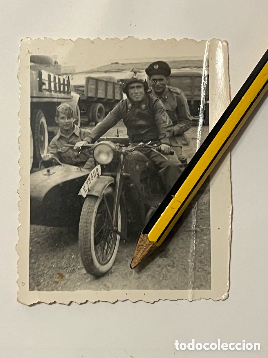 Fotograf&iacute;a antigua: TETU&Aacute;N Soldados con Moto con Sidecar.. una Z&uuml;ndapp, BMW ?? &uacute;ltimos d&iacute;as del protectorado (h.1952?)
