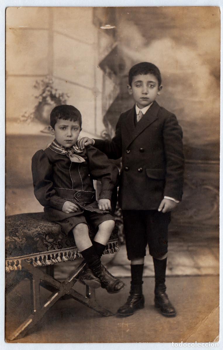 Fotograf&iacute;a antigua: Raro Luis Altozano, Fotograf&iacute;a Moderna, Madrid. Ni&ntilde;os tristes. A&ntilde;os 10