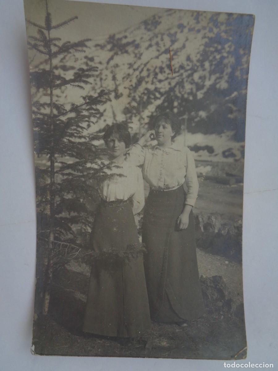 Fotograf&iacute;a antigua: BONITA FOTO DE MUJERES POSANDO, PRINCIPIOS DE SIGLO