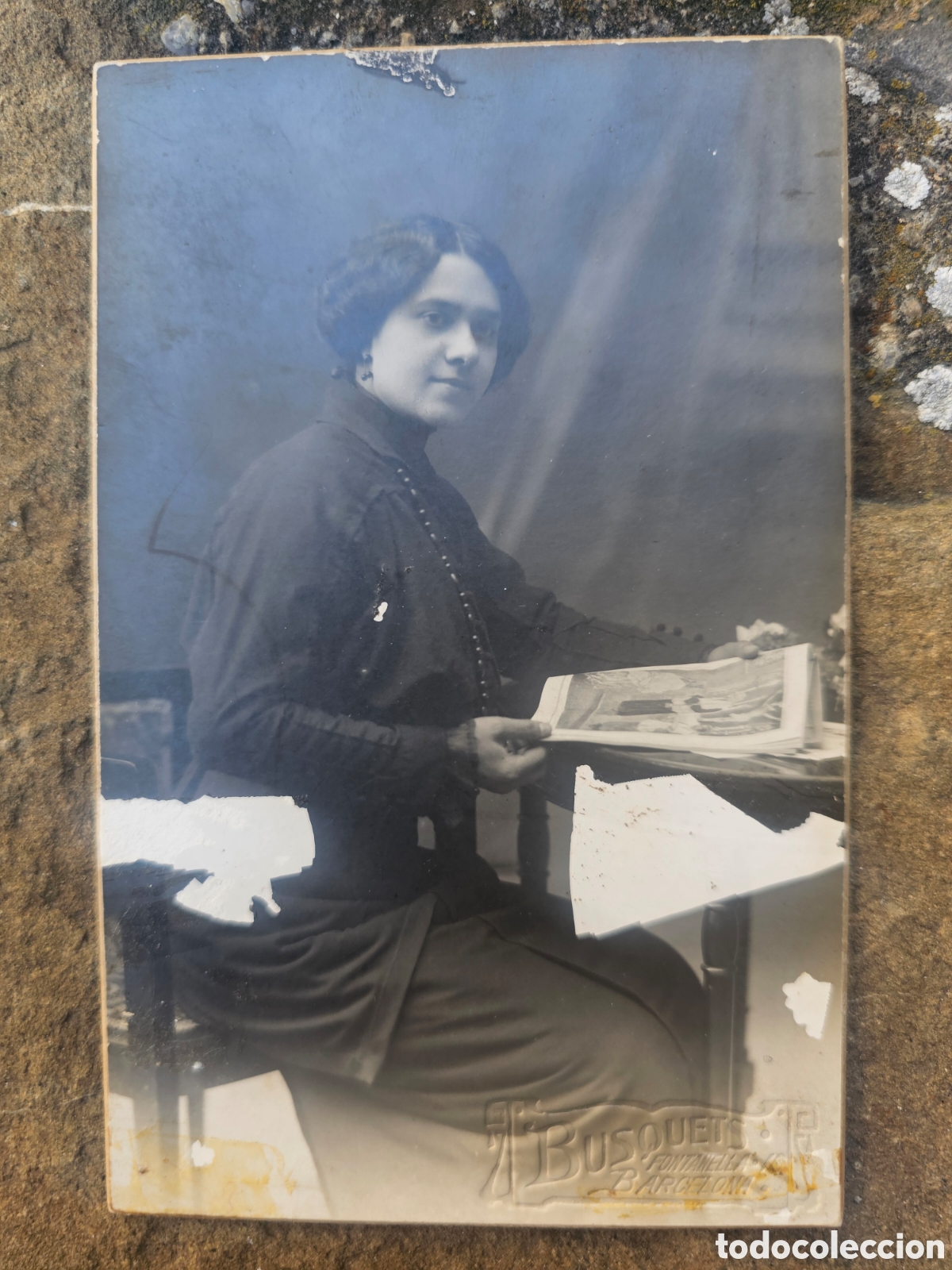 Fotograf&iacute;a antigua: ​Fotograf&iacute;a &eacute;poca &ndash; Retrato de mujer por Ignacio Busquets (Barcelona, c. 1910-1920) Juanita Sanrom&agrave;