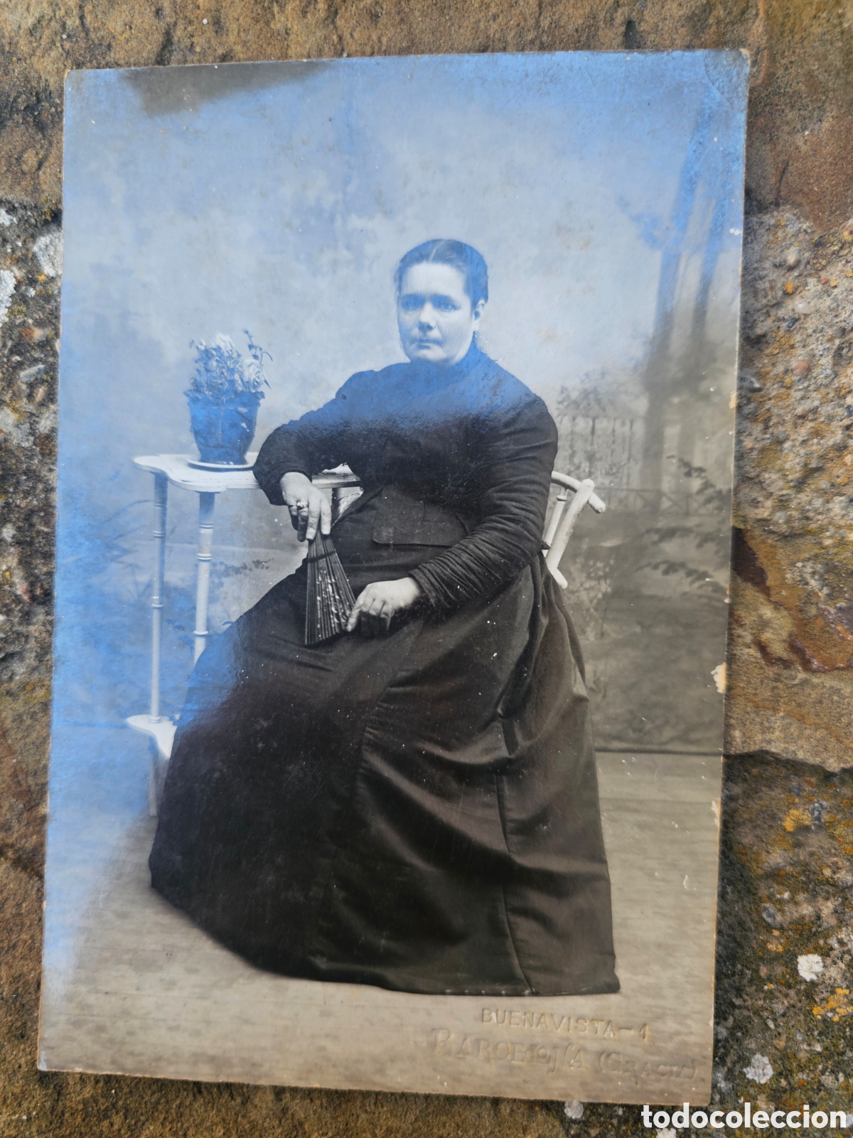 Fotograf&iacute;a antigua: Retrato Fotogr&aacute;fico Sra. con Abanico &ndash; Fot&oacute;grafo Gr&agrave;cia (Barcelona) c. 1905-1915 Buenavista 4
