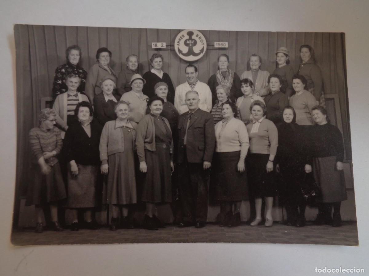 Fotografia antiga: FOTO DE GRUPO DE PANADEROS DE ASUTRIA , 1960 . CLUB DE PANADEROS &uml; ANKER BROT &uml;