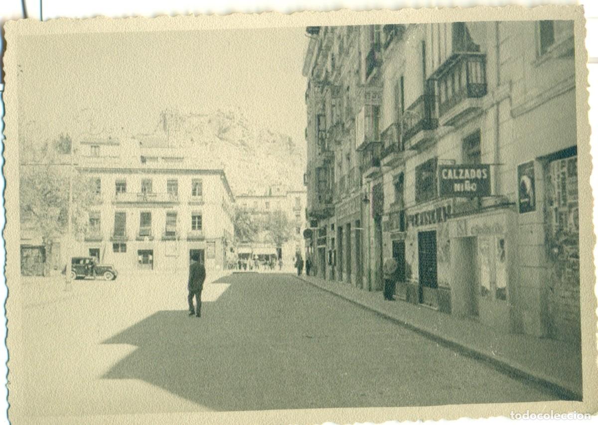 Fotograf&iacute;a antigua: ALICANTE. PLAZA A IDENTIFICAR. A&Ntilde;O 1950.