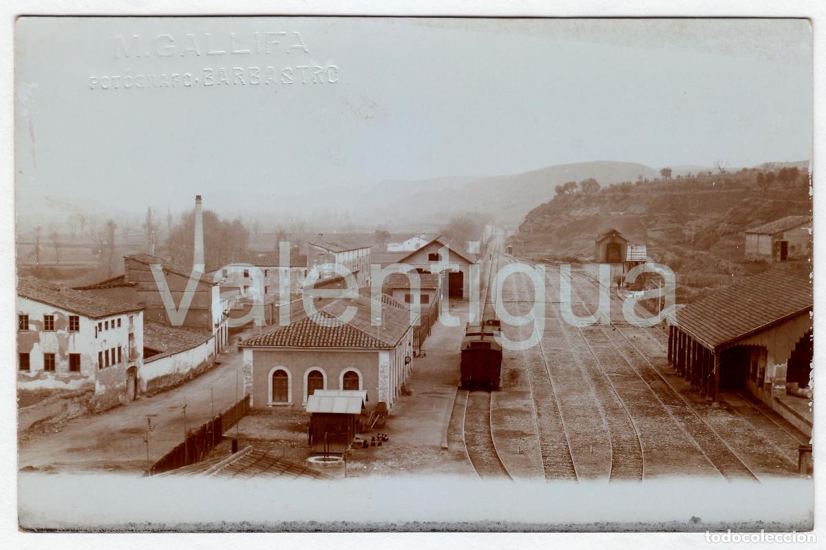 Photographie ancienne: Manuel Gallifa Antigua estaci&oacute;n tren, edificio viajeros Barbastro Magnifica postal fotogr&aacute;fica 1900s