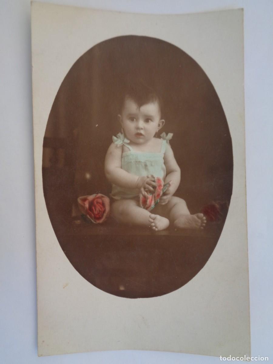 Fotograf&iacute;a antigua: PRECIOSA FOTO DE ESTUDIO DE NI&Ntilde;A TAL SE VE , COLOREADA DE PRINCIPIOS DE SIGLO
