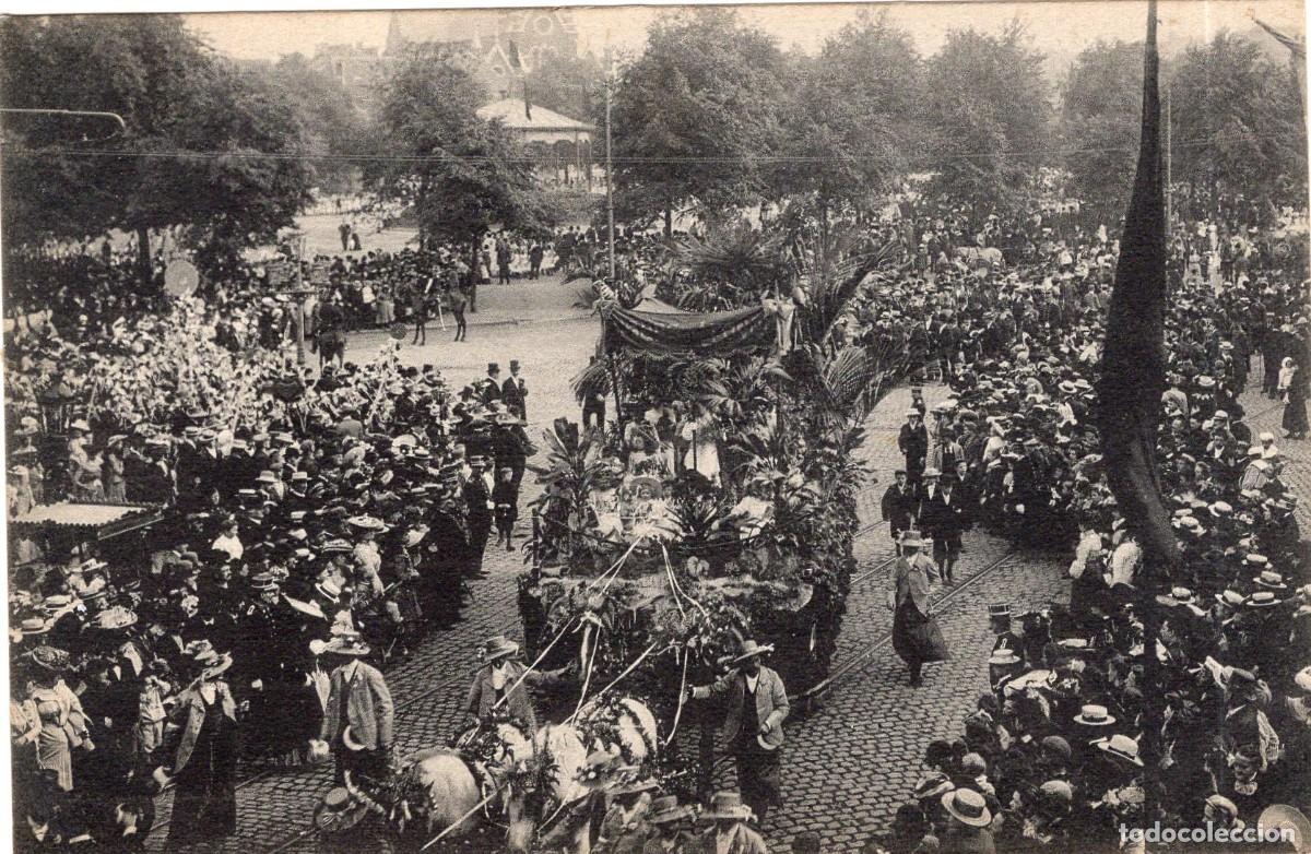 Fotograf&iacute;a antigua: Magn&iacute;fica tarjeta fotogr&aacute;fica desfile de la Fiesta de las Flores en Ginebra en los a&ntilde;os 20