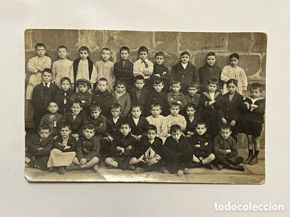 Fotograf&iacute;a antigua: BILBAO. Recuerdo escolar. La Escuela Unitaria.. Grupo de ni&ntilde;os (h.1920?)
