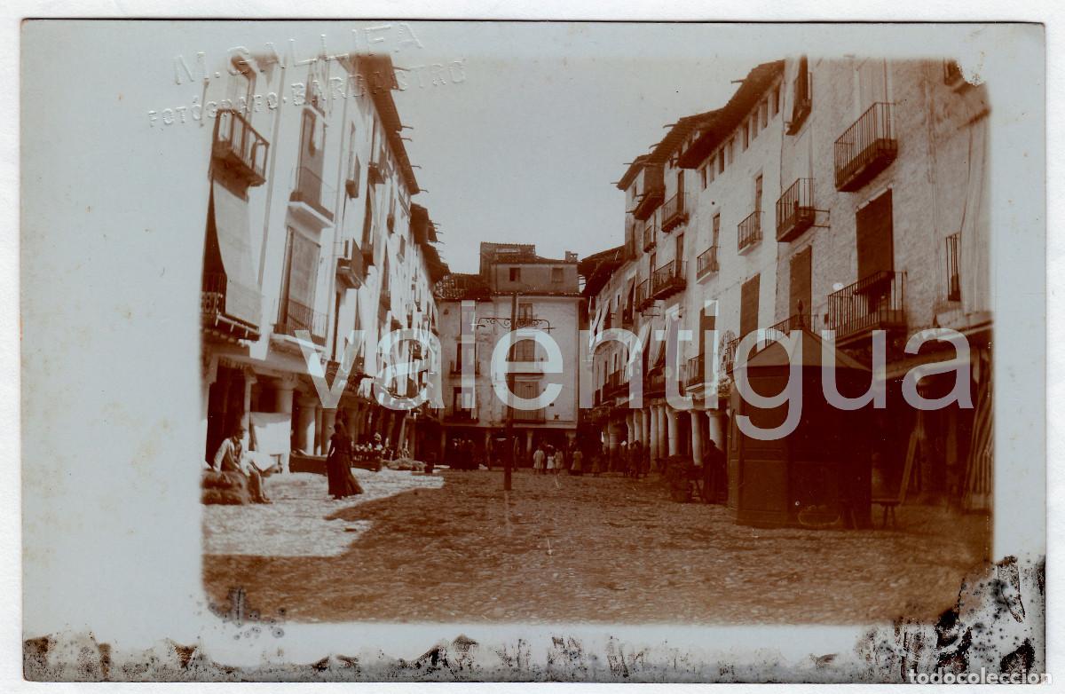Fotograf&iacute;a antigua: Manuel Gallifa Antigua vista. Plaza Mercado, Barbastro, Huesca Postal fotogr&aacute;fica 1900s