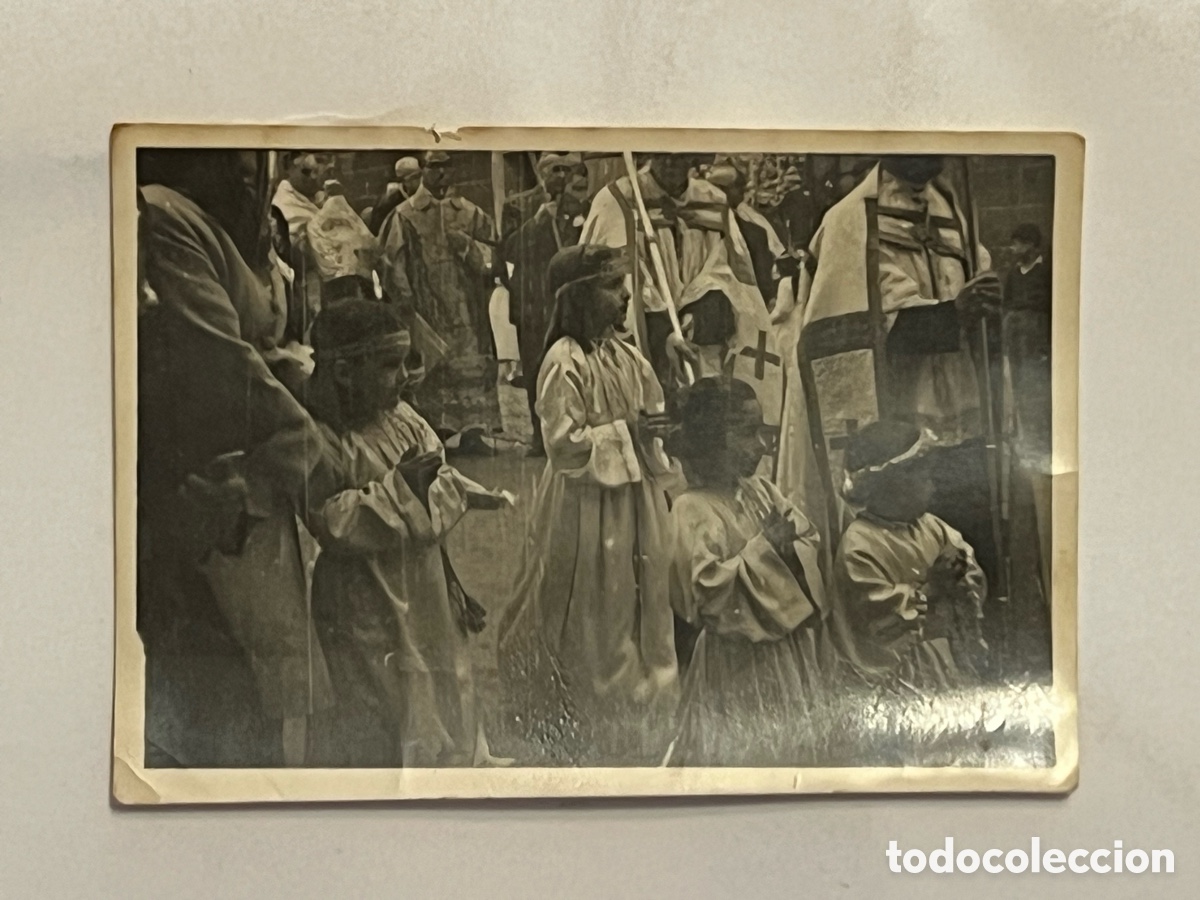Photographie ancienne: PA&Iacute;S VASCO. Semana Santa. Cruzada Eucar&iacute;stica.. Procesi&oacute;n Religiosa (h.1930?) Med&iacute;das: 6 x 8,5