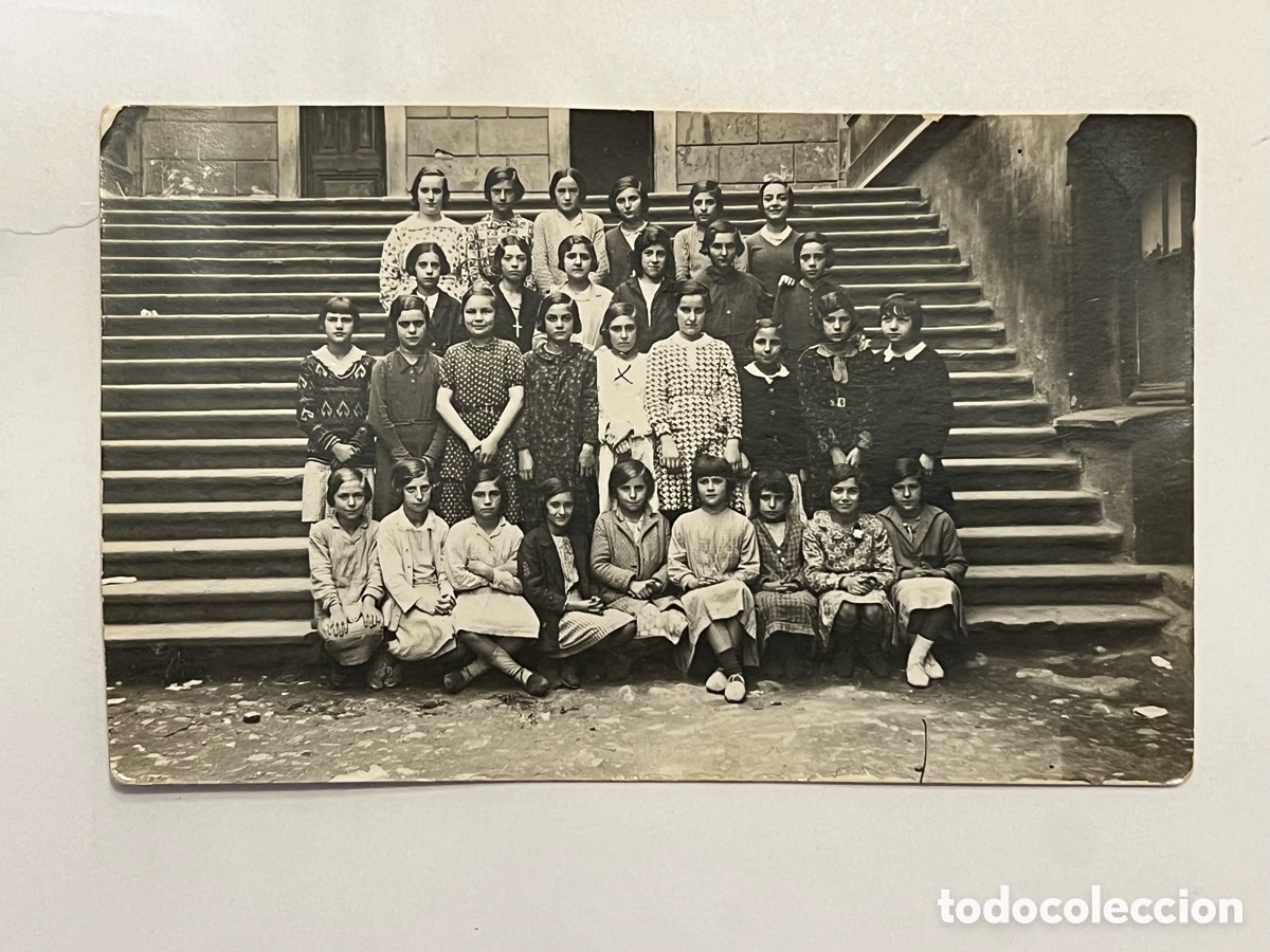 Fotograf&iacute;a antigua: BILBAO ESCUELAS DE INDATXU Escuela de ni&ntilde;as.. (h.1930?) Med&iacute;das: 14 x 9 cm.,