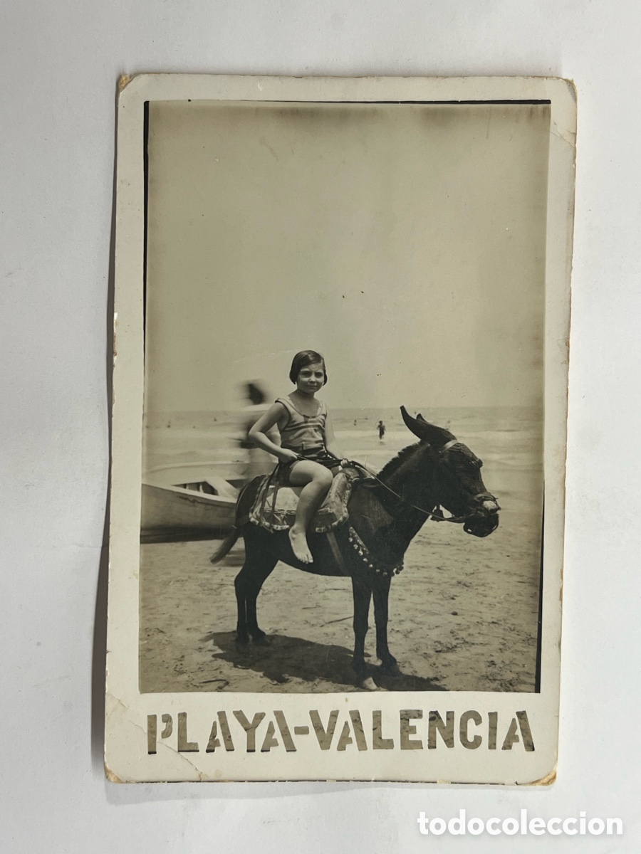 Fotograf&iacute;a antigua: MINUTEROS PLAYA VALENCIA.. Recuerdo de una ma&ntilde;ana en Las Arenas (h.1945?) Med&iacute;das: 14 x 9