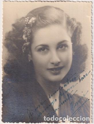 Fotograf&iacute;a antigua: Fotograf&iacute;a (11x8 c.) Dedicada y firmada