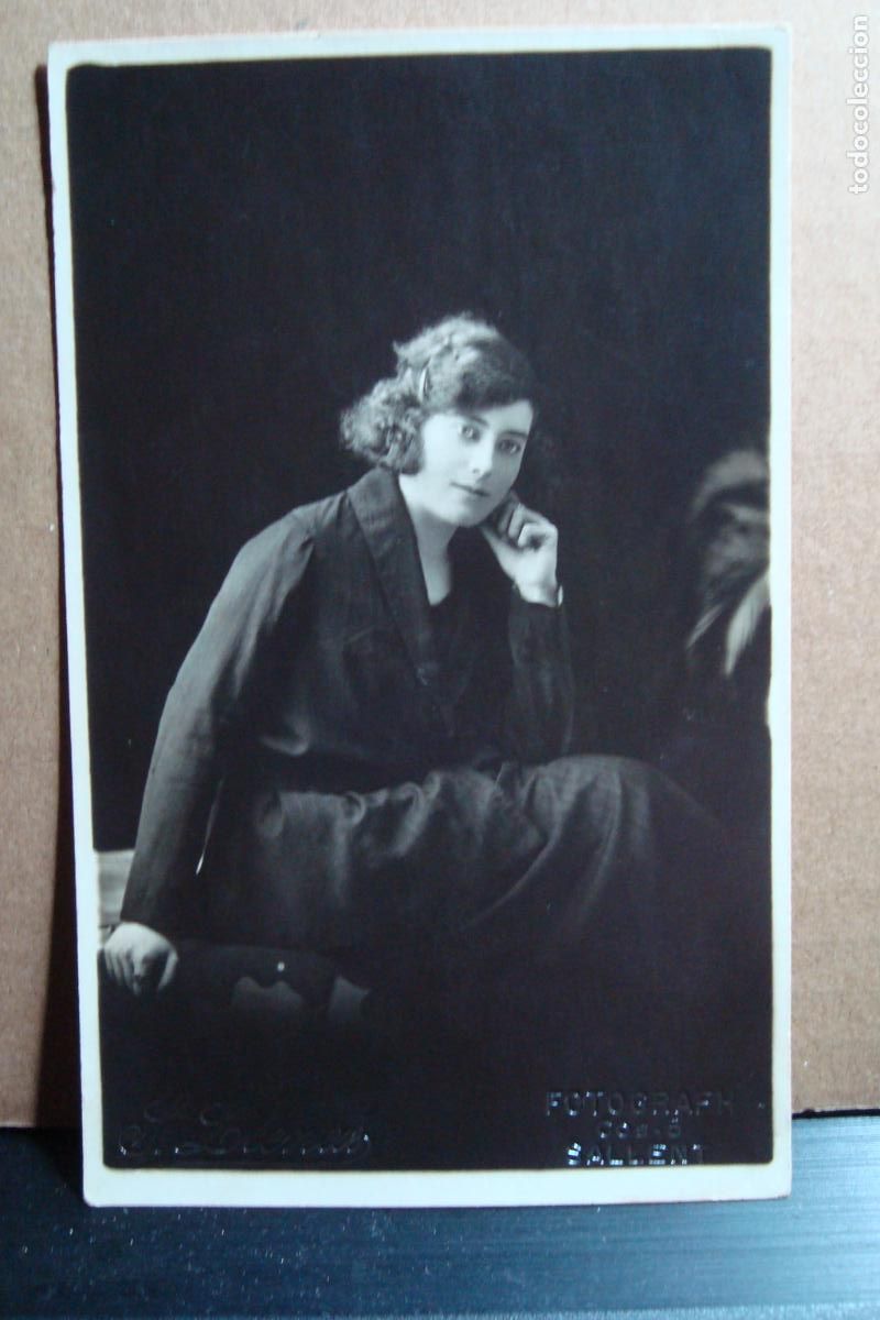 Fotograf&iacute;a antigua: ANTIGUA FOTOGRAFIA DE CHICA. FOTO LLENAS SALLENT BARCELONA. 1921