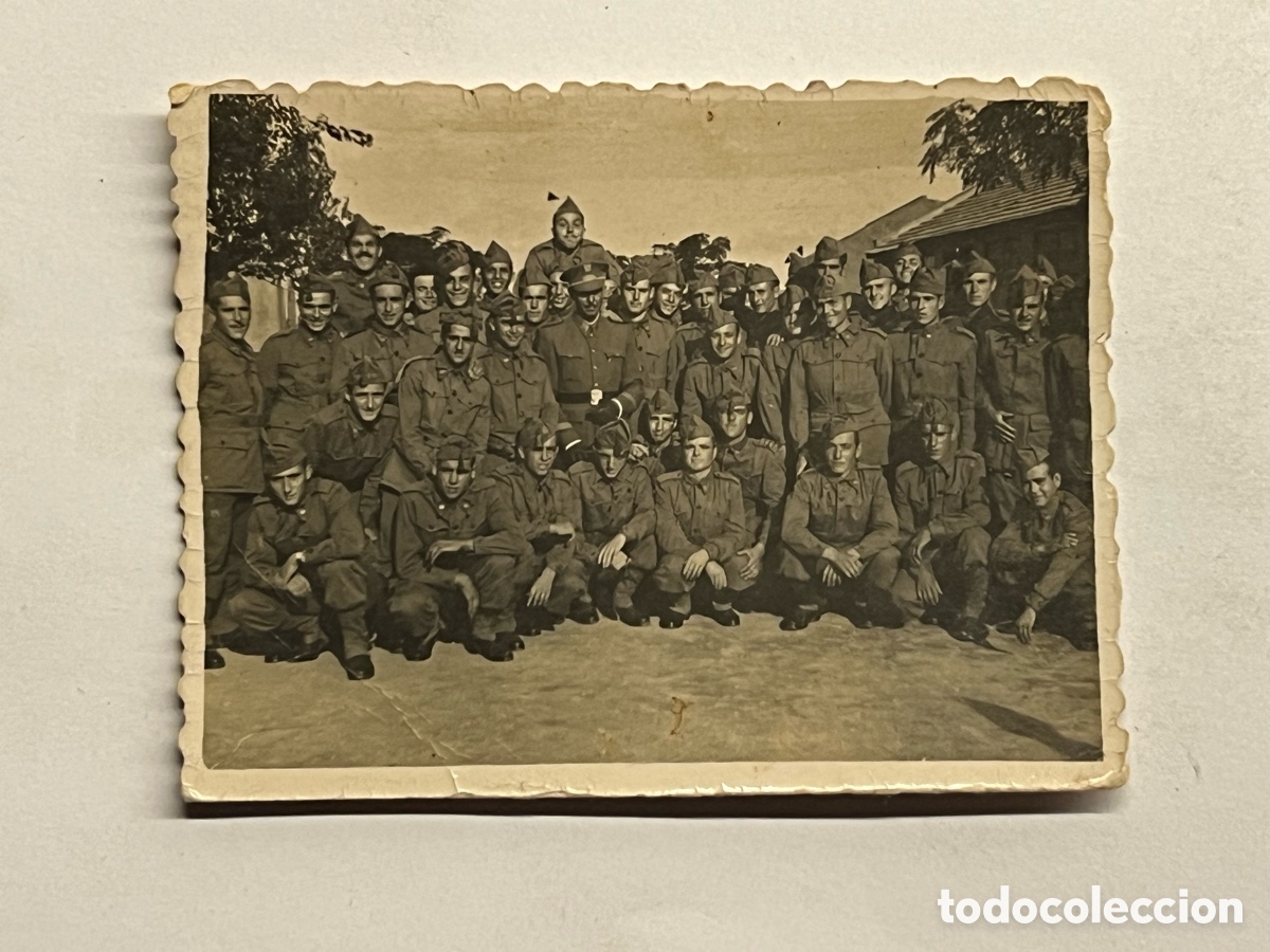 Fotograf&iacute;a antigua: BENALUA, Alicante&hellip; En el Cuartel.. Bater&iacute;a de Infanter&iacute;a (a.1947) Foto Hnos. GARC&Iacute;A