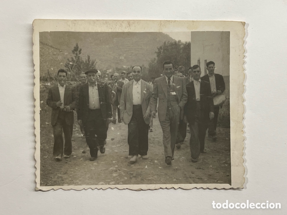 Fotograf&iacute;a antigua: MINUTEROS ALCIRA. Ntra Sra del Lluch..? Un d&iacute;a de rogativas y festejos.. Septiembre de 1952