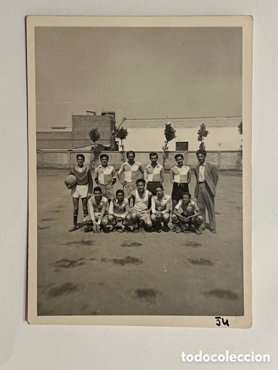 Fotograf&iacute;a antigua: VALENCIA FUTBOL. CAMPO DEL CORCHO. Distrito Mar&iacute;timo. Colegios, CD. S.O.S. 1 - LETRAS 1 (a.1954)