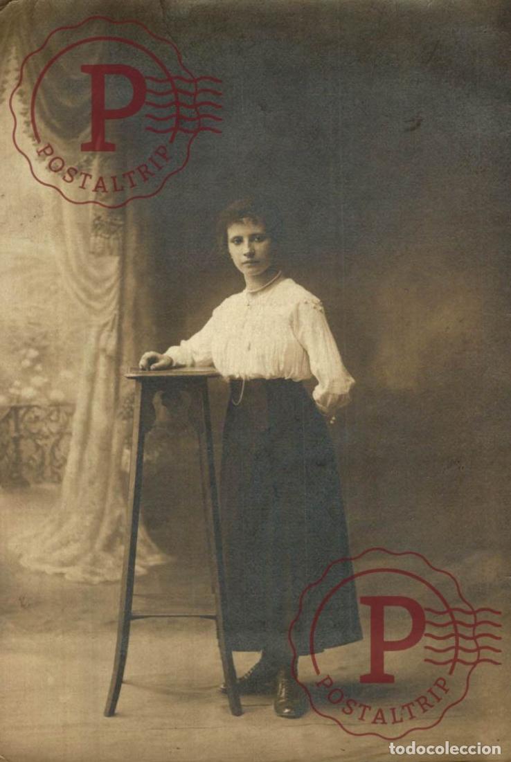 Alte Fotografie: RPPC. FOTOPOSTAL. MUJER. WOMAN. FEMME