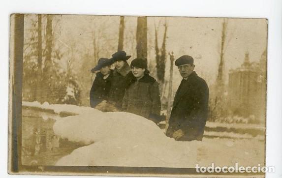 Antique Photography: OVIEDO. ASTURIAS. NEVADA EN EL CAMPO SAN FRANCISCO. H. 1925