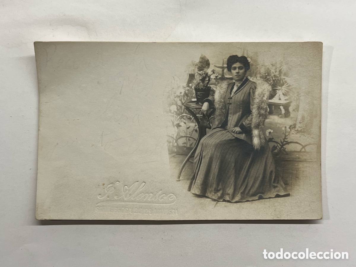 Alte Fotografie: BARCELONA desaparecida el ambiente de la Bohemia y los caf&eacute;s art&iacute;sticos.. Dama Catalana (h.1900?)