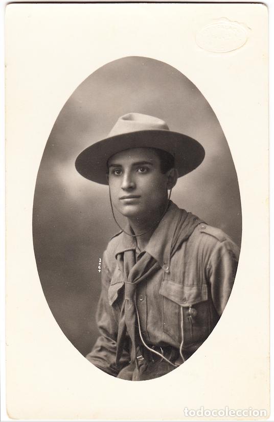 Fotografia antica: Retrato ovalado joven boy scout o explorador Postal fotogr&aacute;fica Estudio Foto Palacio Alcoy Alcoi