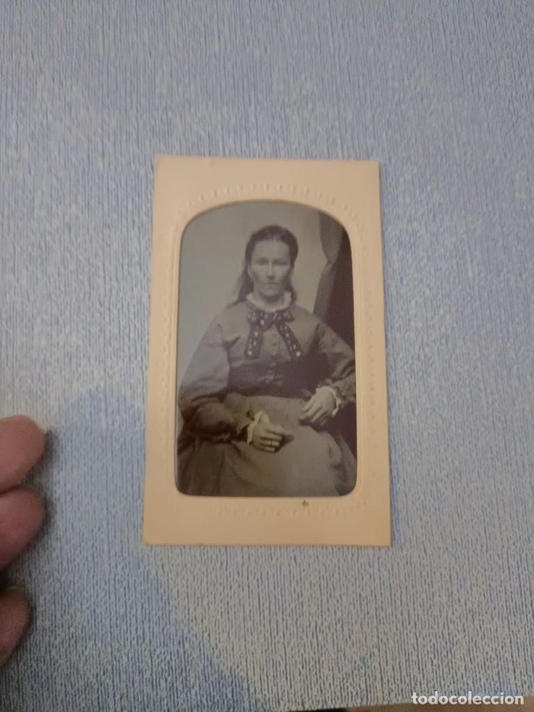 Fotografia antica: SIGLO XIX, FERROTIPO DE UNA DAMA, 60X102MM