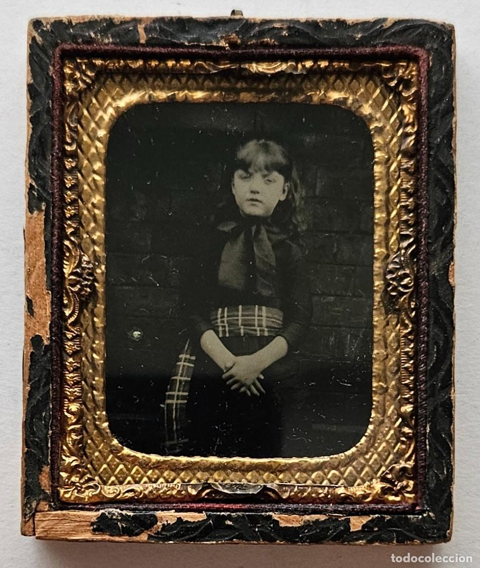 Fotograf&iacute;a antigua: Retrato de ni&ntilde;a, ambrotipo.