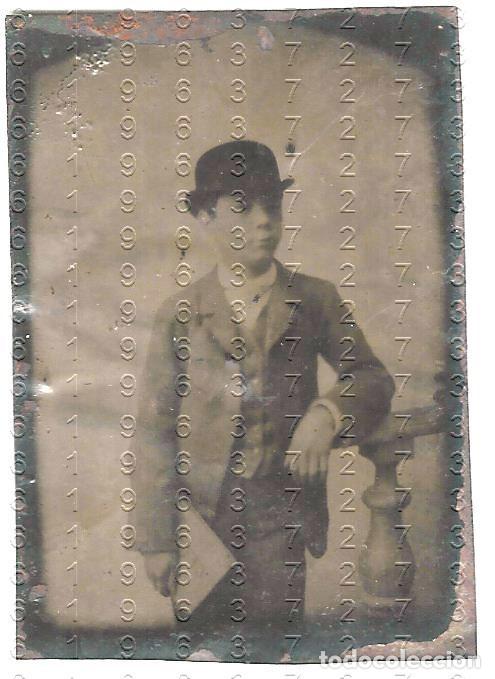 Fotograf&iacute;a antigua: CACERES PROCEDENTE. DAGERROTIPO O FERROTIPO FOTOGRAFIA MUY ANTIGUA 55X35 MM M43