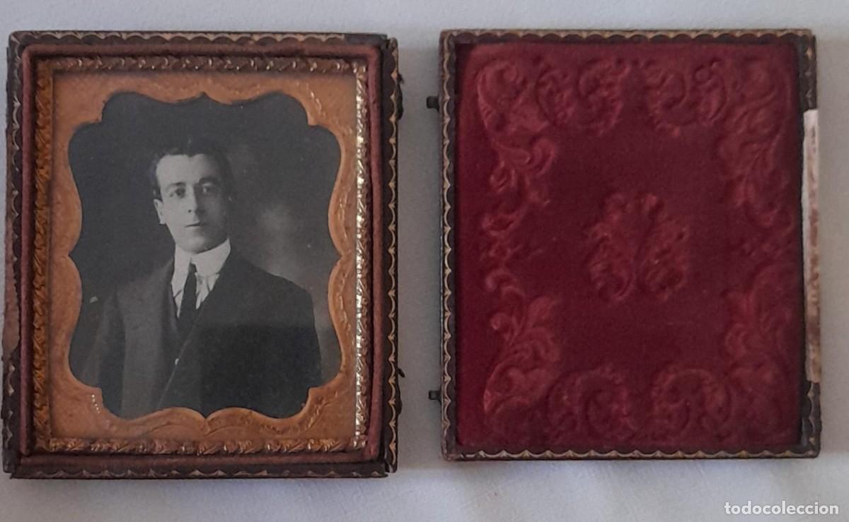 Fotograf&iacute;a antigua: ANTIGUO DAGUERROTIPO ENMARCADO EN UN ESTUCHE