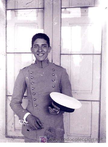 Photographie ancienne: MILITAR Y GORRA  12 X 9 cm: