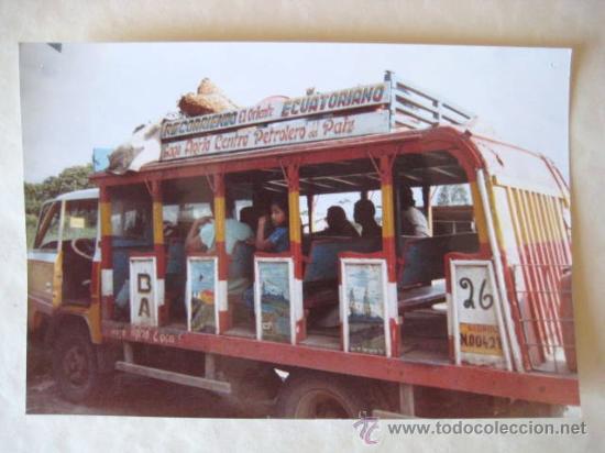 Fotograf&iacute;a antigua: FOTO EN COLOR DE UN CURIOSO AUTOBUS. ECUADOR A&Ntilde;OS 70  ENVIO GRATIS&iexcl;&iexcl;&iexcl;