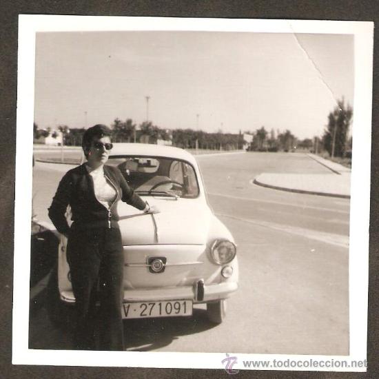 Fotograf&iacute;a antigua: SEAT 600 A&Ntilde;O 1972