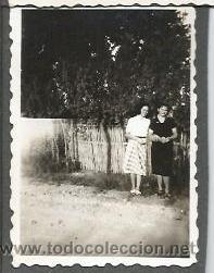 Alte Fotografie: *** D11 - 366 - FOTOGRAFIA PEQUE&Ntilde;O FORMATO - DOS GUAPAS SE&Ntilde;ORITAS - 6 X 4,5 CM.