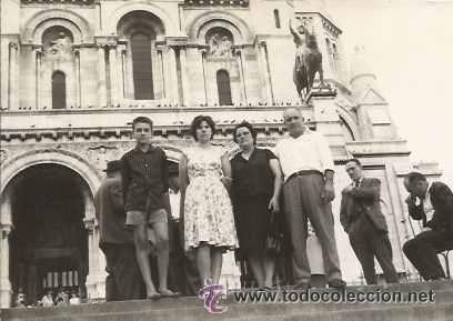 Fotografia antiga: == AB156 - FOTOGRAFIA - GRUPO FAMILIAR EN BONITO PAISAJE