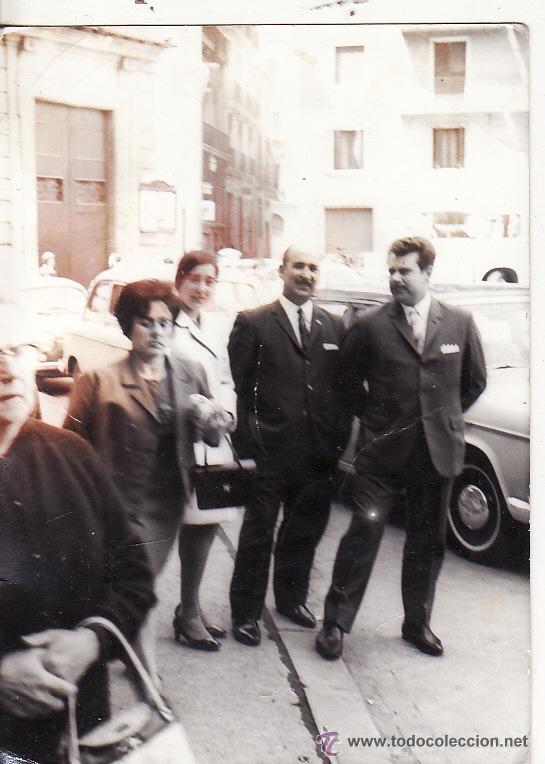 Alte Fotografie: ** H512 - FOTOGRAFIA - GRUPO DE PERSONAS EN LA CALLE