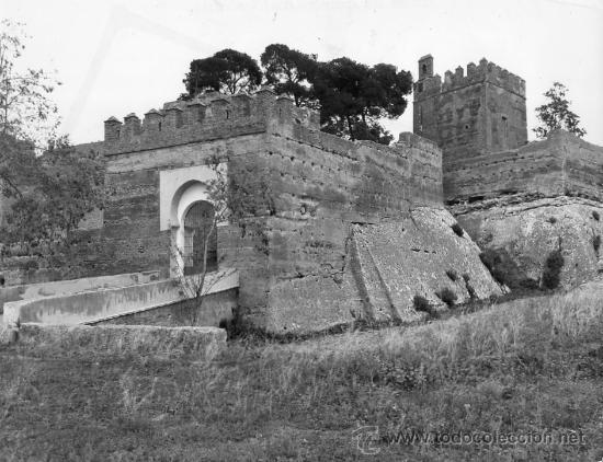 Fotografia antica: FOTOGRAF&Iacute;A MINISTERIO DE INFORMACI&Oacute;N Y TURISMO   CASTILLO DE  MAIRENA DEL ALCOR ( SEVILLA )