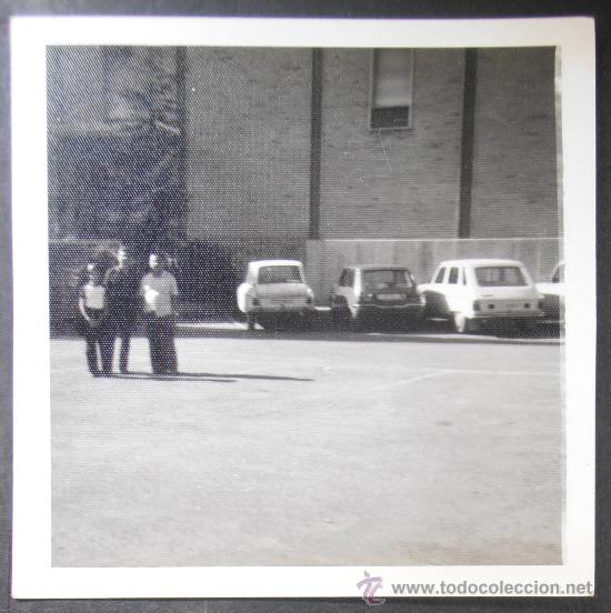 Fotografia antiga: FOTOGRAFIA 9X9 CM APROX, AMIGOS POSANDO, ONDA, CASTELLON,  (481)