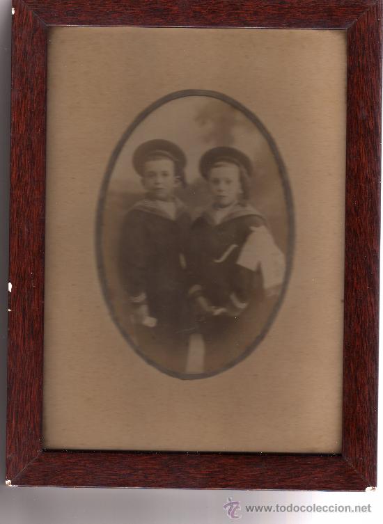 Dos ni&ntilde;os marineros.