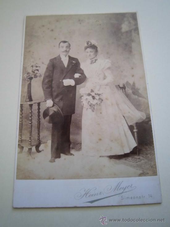 Fotograf&iacute;a antigua: FOTOGRAFIA PAREJA DE NOVIOS HEINZ MEYER TRIER