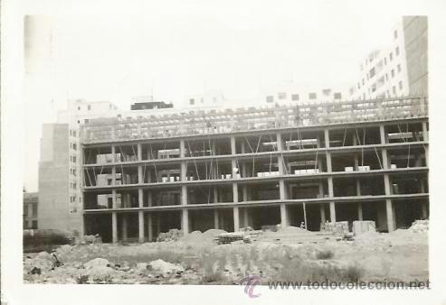 Fotograf&iacute;a antigua: *** QW279 - FOTOGRAFIA - EDIFICIO EN OBRAS - Foto 1