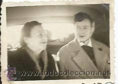 Fotografia antica: ^^^ D11 536 - FOTOGRAFIA PEQUE&Ntilde;O FORMATO - DOS AMIGAS - 6 X 4,5 CM.