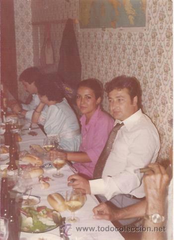 Fotograf&iacute;a antigua: ^^^ QW162 - FOTOGRAFIA - GRUPO DE AMIGOS EN ALGUNA CELEBRACION